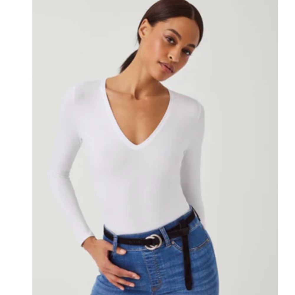 NWT Suit Yourself SPANX White V-Neck Long Sleeve Bodysuit, size Large